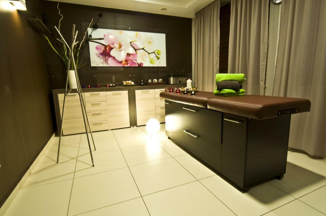 Hotel Zimnik Luksus Natury Spa & Wellness Ostre Екстериор снимка
